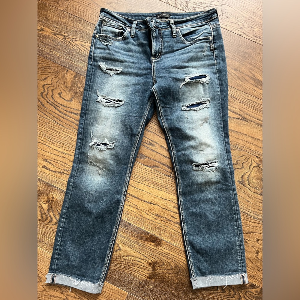 Silver Jeans Beau. W29/L28.5. Cropped Jean